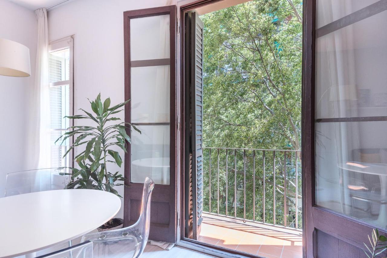 Spacious 3 Bed Apt In The Heart Of Sant Antoni Barcelona Exterior foto